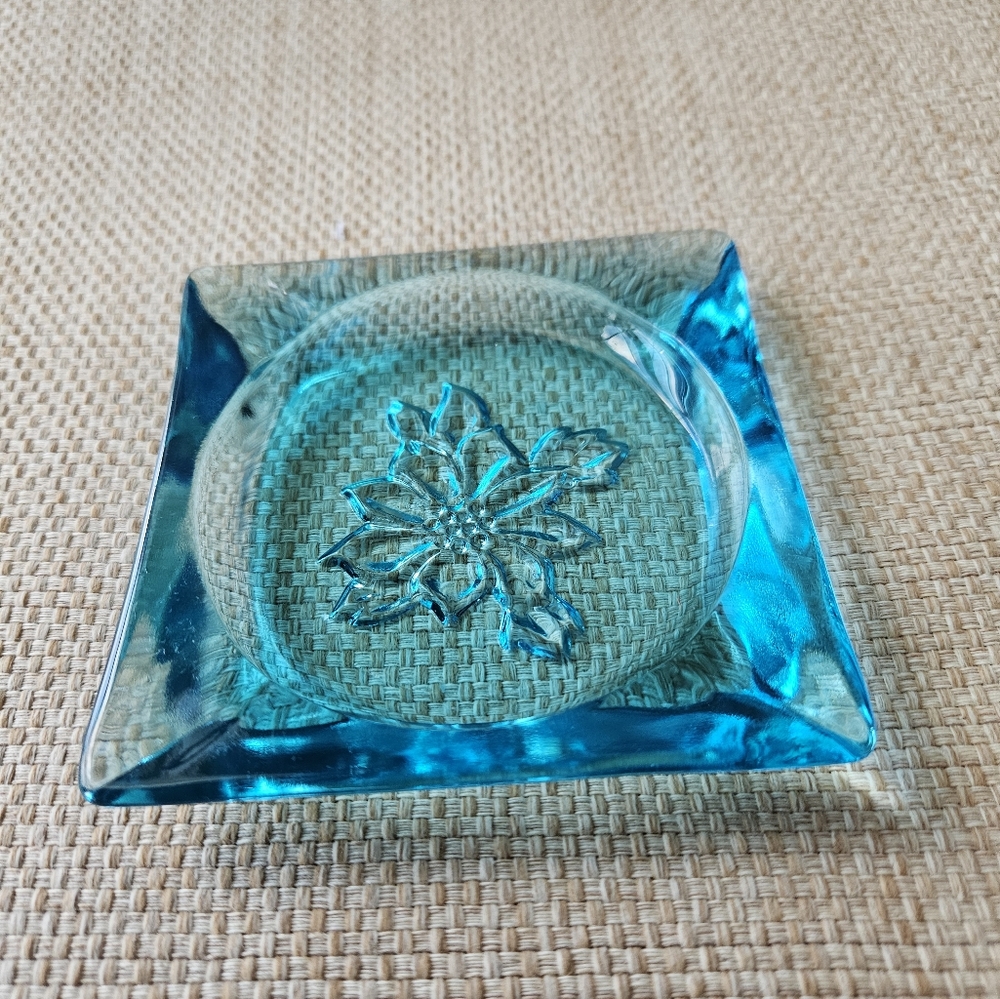 Elegant Blue Glass Art Piece